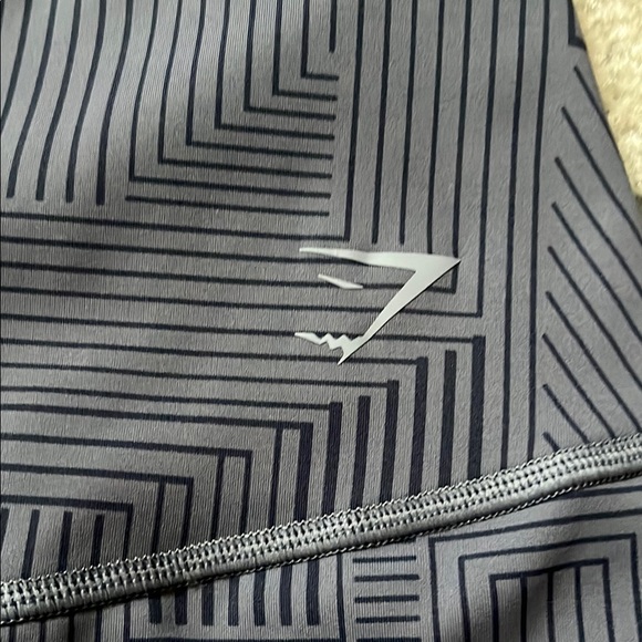 Gymshark Women’s Patterned Leggings - Gray and Blue, bundle of 2 - Picture 6 of 6